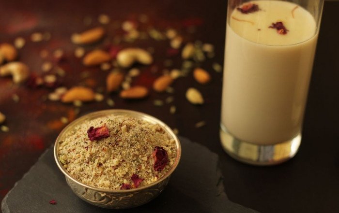 Thandai Recipe | Holi Special Thandai Recipe | Thandai Powder Recipe
