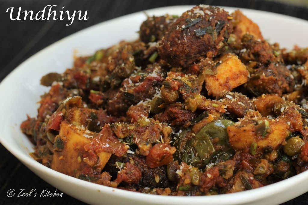 Undhiyu Recipe | Traditional Gujarati Undhiyu Recipe | Gujarati Winter special Mix Vegetable Casserole Recipe