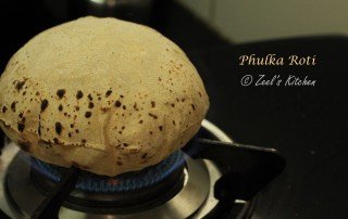 Phulka Roti | Chapati Recipe | Indian Puffed Flat Bread Recipe