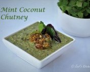Mint Coconut Chutney | South Indian Style Mint Coconut Chutney Recipe